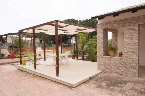Two-bedroom Apartment In Siracusa II