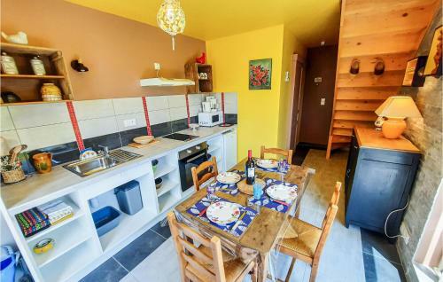 Stunning Home In Mont-dol With Wifi And 1 Bedrooms