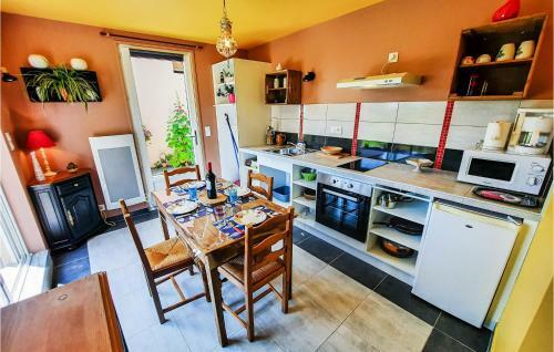 Stunning Home In Mont-dol With Wifi And 1 Bedrooms