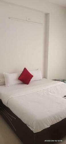 Hostal Remsons Service Apartment & Corporate Stay