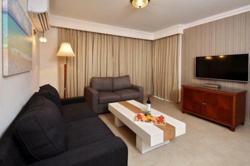 Achziv Island Apartments
