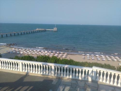 Flora Beach Apartaments