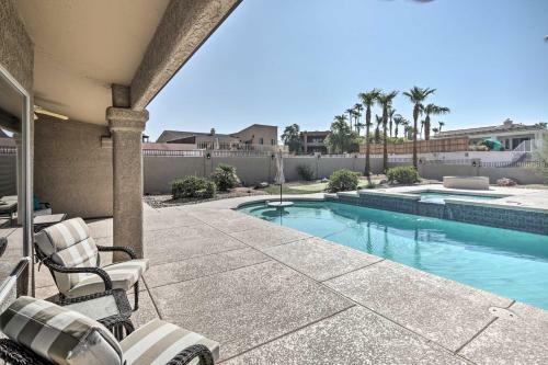 Modern Lake Havasu Oasis With Putting Green And Bbq!