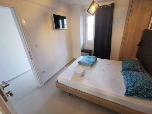 Hostal Elizabeta Deluxe Rooms