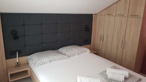 Hostal Elizabeta Deluxe Rooms