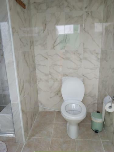 Agroturismo C?su?a De L�ng? Lac