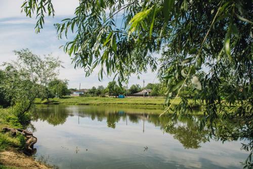 Agroturismo C?su?a De L�ng? Lac