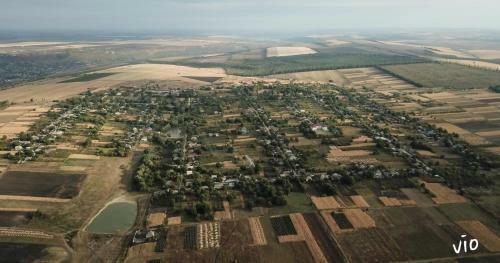 Agroturismo C?su?a De L�ng? Lac