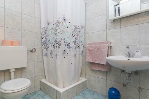 Apartments Zina
