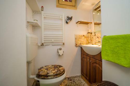 Wine Cellar Apartment