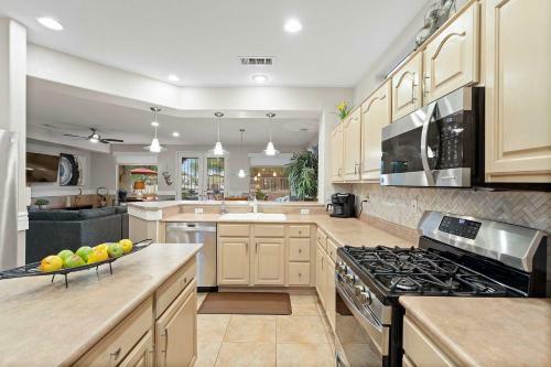 Phoenix Area Home Pool And Spa, On Golf Course