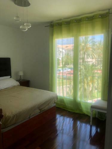 Downtown Apartment In Front Of The Sea