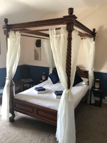 Bed & Breakfast Leamington House
