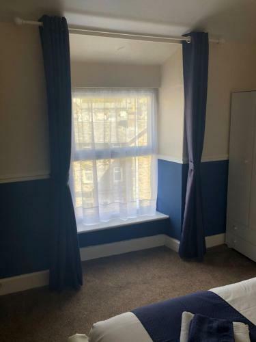Bed & Breakfast Leamington House