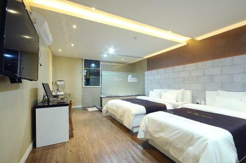 Wephotel