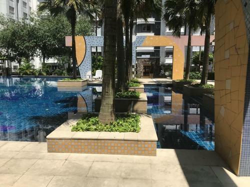 Amisha Home Design & Comfortable 2 Bedrooms Apartment