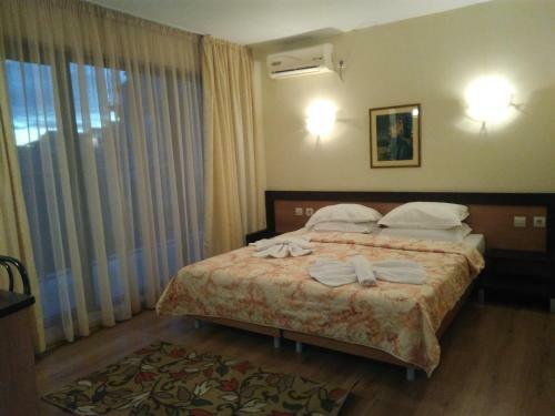 Hostal Guest House La Rose