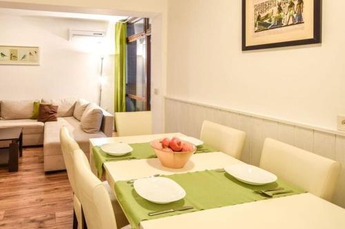 Apartments Villa Vesna Podgora - Cdm05026-dyc