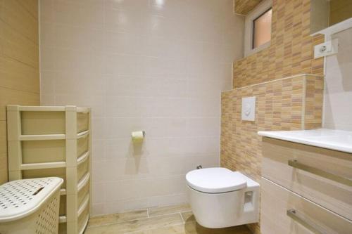 Apartments Villa Vesna Podgora - Cdm05026-dyd