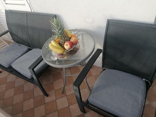 Hostal Apartment And Room Marin Makarska