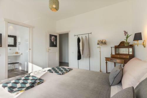 Bed & Breakfast Eleventh Floor Suites