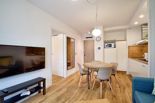 Apartamento Velvet I Marine Le?ne Tarasy - Aprent