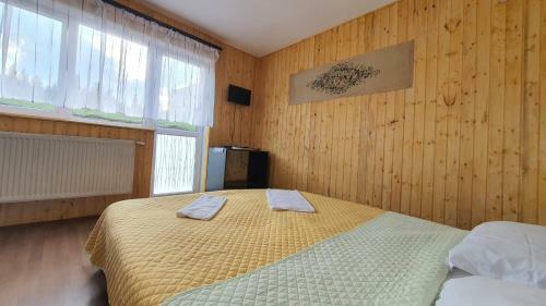 Hostal Pensiunea Patricia, V�rful Lui Roman