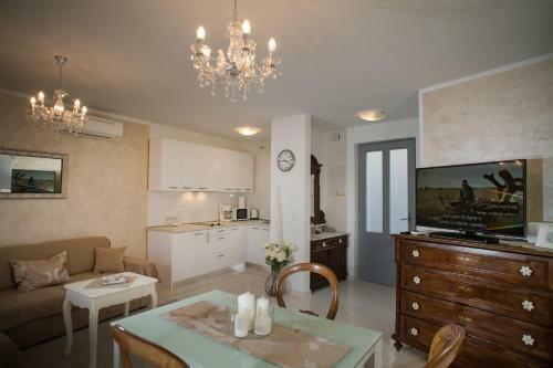 Apartamentos Holiday Home Dora