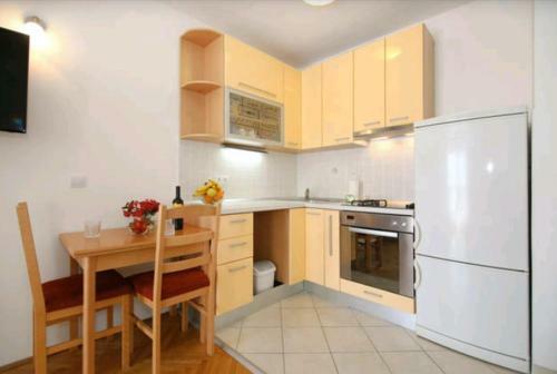 Apartment Split Sun