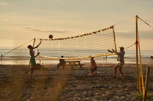 Lofoten Beach Camp