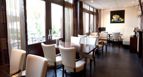 Hotel Caf� Restaurant De Ploeg