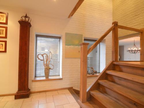 Cozy Charming Apartment In Roosteren By The Lake