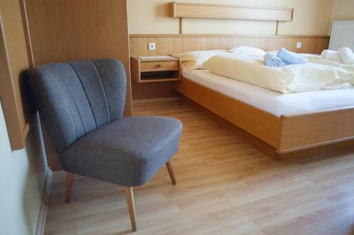 Hostal Weingut & G�stehaus Dombi Weiss
