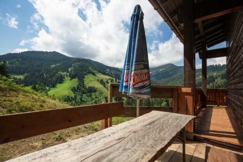 Ferienhaus Almh�tte Gut M�hlreit