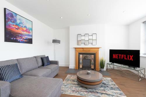 Top Floor One Bedroom Apartment