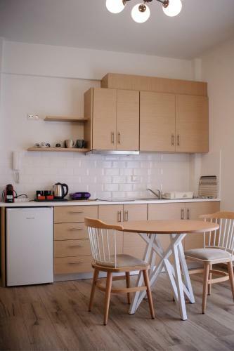 Status Luxury Apartments And Penthouse