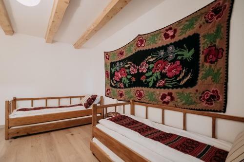 Hostal Casa De Sub Munte