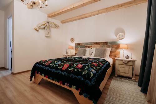 Hostal Casa De Sub Munte