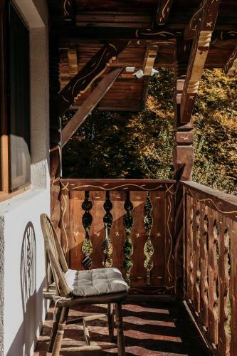 Hostal Casa De Sub Munte