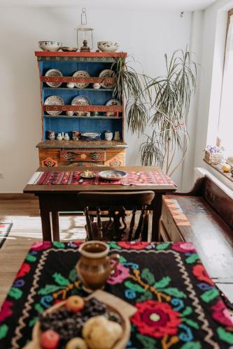 Hostal Casa De Sub Munte
