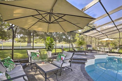 Pet-friendly Tampa Oasis About 15 Mi From Downtown!