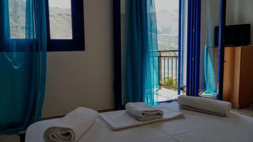 Pedi Sea View Double Apartment Anoi