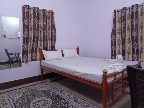 Hostal The Ranchi Suites