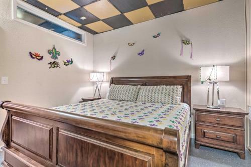 The Float Yard Pensacola Home With Pool Table