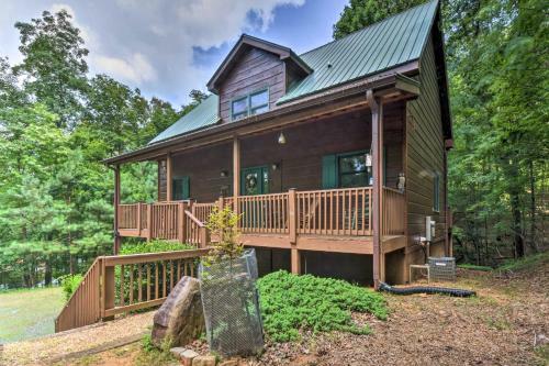 Coosawattee River Resort Home Mins From Blue Ridge