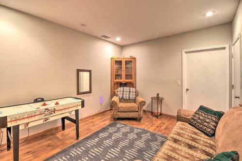 Coosawattee River Resort Home Mins From Blue Ridge