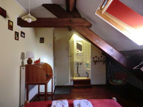 Bed & Breakfast Sans Parure : Chambre D'h�te