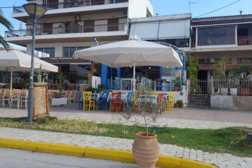 Apartment By The Sea