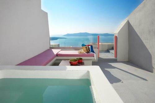 Hotel Fira Romantic Suites