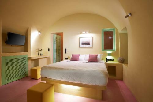 Hotel Fira Romantic Suites